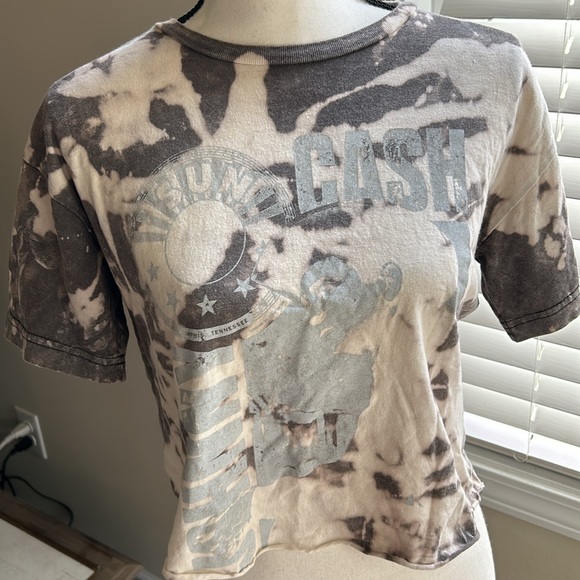 Johnny Cash bleach wash tie dye crop Tshirt band T - Picture 2 of 3